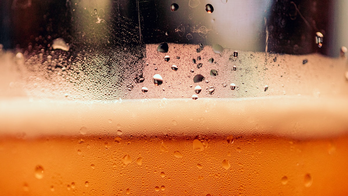 Chope ruim quase nunca é culpa da marca — é da mangueira que ninguém lava